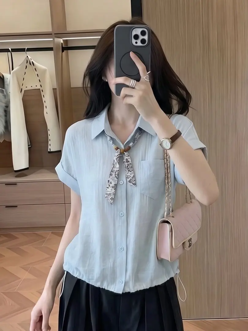 Blue Women's Shirt with Silk Scarf Short Sleeve Drawstring Waist Cinching Loose Short Style Top for Summer Korean Style
Blue Women's Shirt with Silk Scarf Short Sleeve Drawstring Waist Cinching Loose Short Style Top for Summer Korean Style