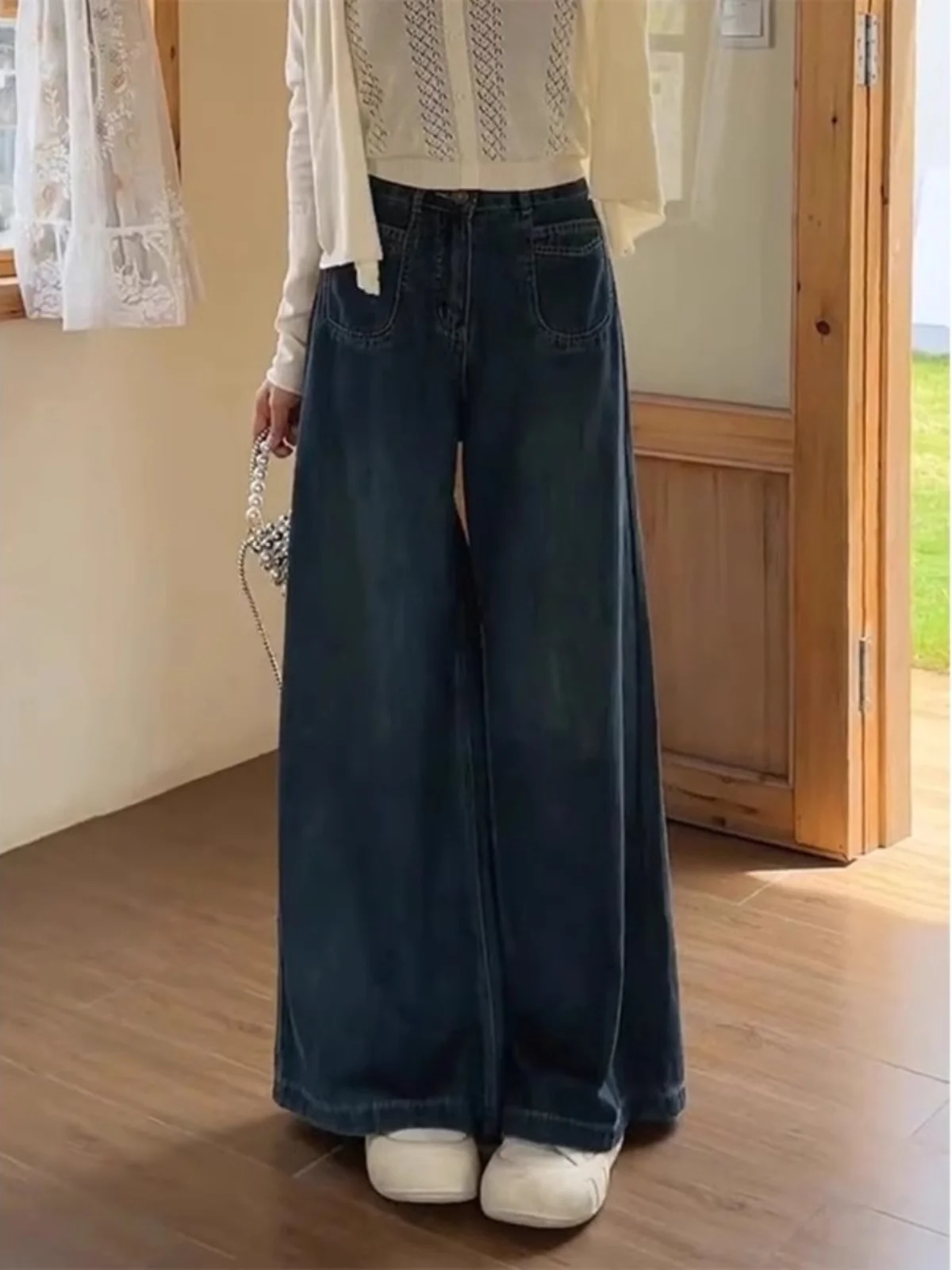 Loose Fit High Waist Wide Leg Blue Jeans Women's Lazy Sensation Straight Long Pants Slimming Effect Floor Length Trousers
Loose Fit High Waist Wide Leg Blue Jeans Women's Lazy Sensation Straight Long Pants Slimming Effect Floor Length Trousers