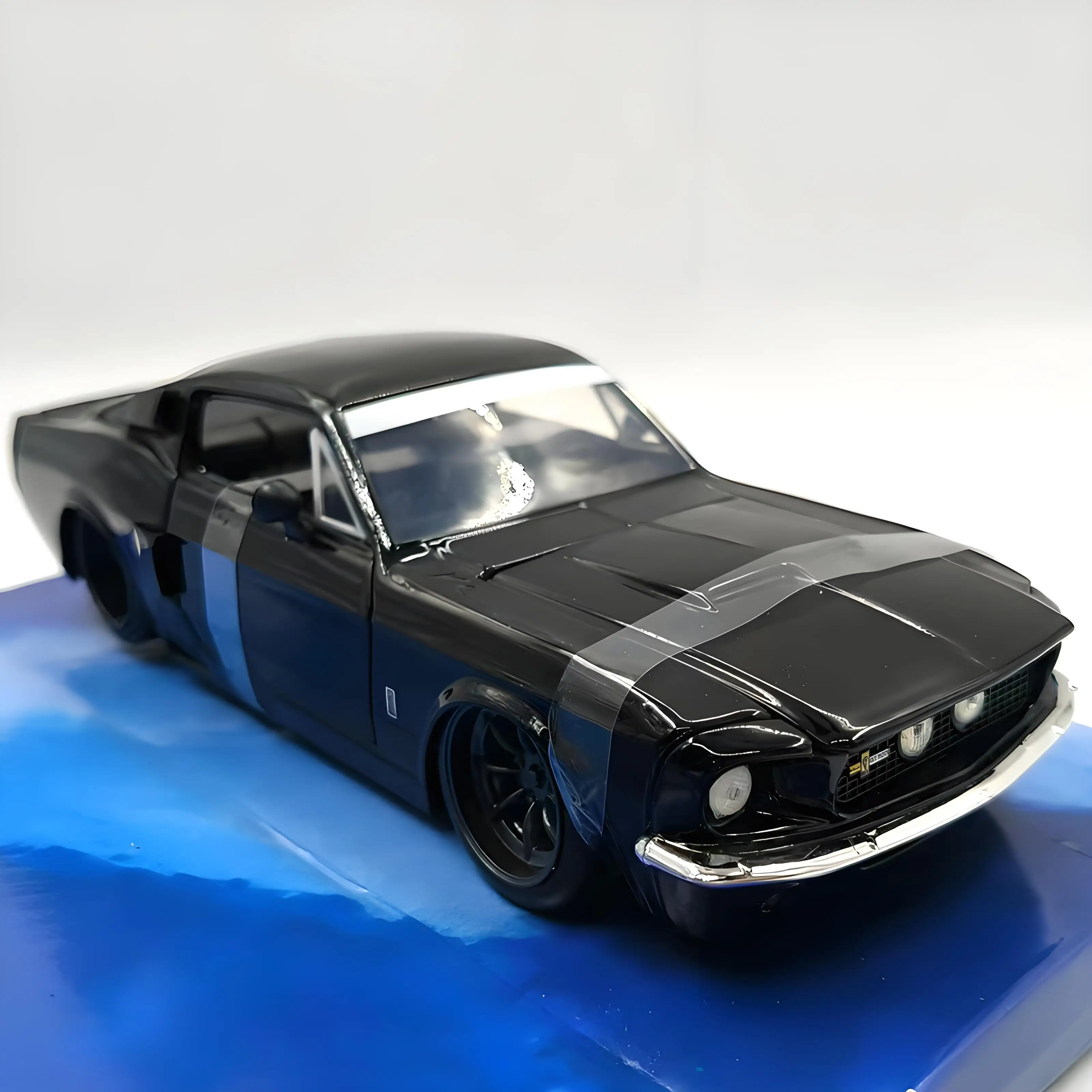 JADA 1:24 1967 SHELBY GT500 Alloy Car Diecasts & Toy Vehicles Car Model Miniature Scale Model Car For Children
JADA 1:24 1967 SHELBY GT500 Alloy Car Diecasts & Toy Vehicles Car Model Miniature Scale Model Car For Children
