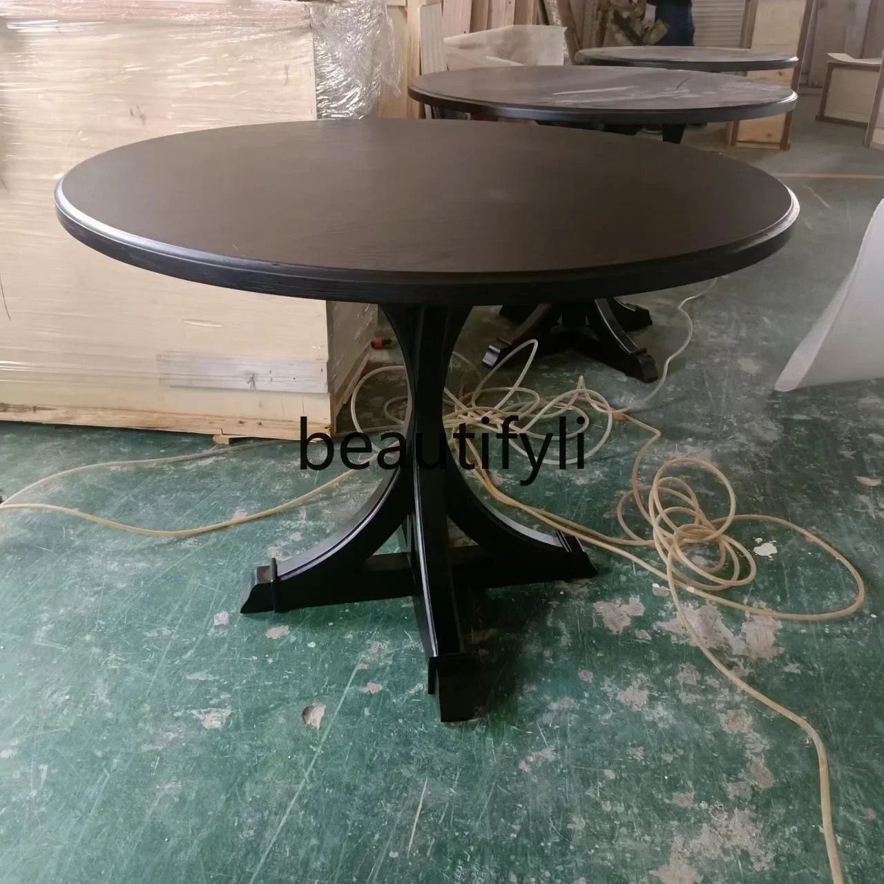 TTT American solid wood round dining table Nordic retro old French light luxury parquet round table
TTT American solid wood round dining table Nordic retro old French light luxury parquet round table