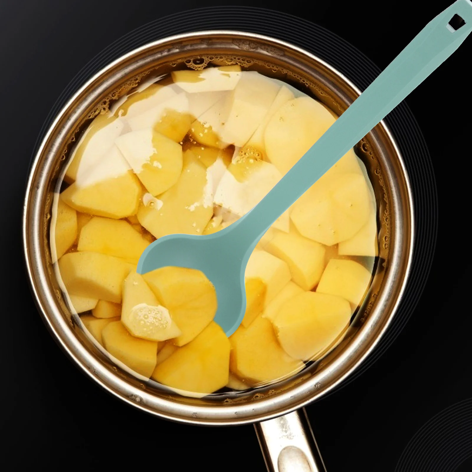 Silicone Long Handle Ladle Non-Stick Cooking Comfortable Grip Kitchen Utensil Household Spoon Multi-Function Soup Ladle
Silicone Long Handle Ladle Non-Stick Cooking Comfortable Grip Kitchen Utensil Household Spoon Multi-Function Soup Ladle