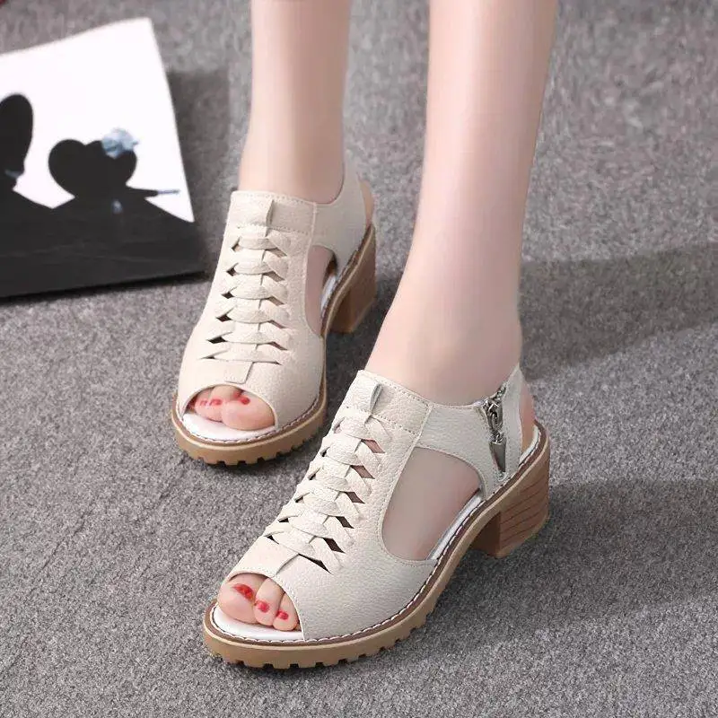 Summer 2023 Korean Style Women's Sandals Fish Mouth Side Zipper Flat Heel Roman Shoes Home Comfortable Fashionable Color
Summer 2023 Korean Style Women's Sandals Fish Mouth Side Zipper Flat Heel Roman Shoes Home Comfortable Fashionable Color