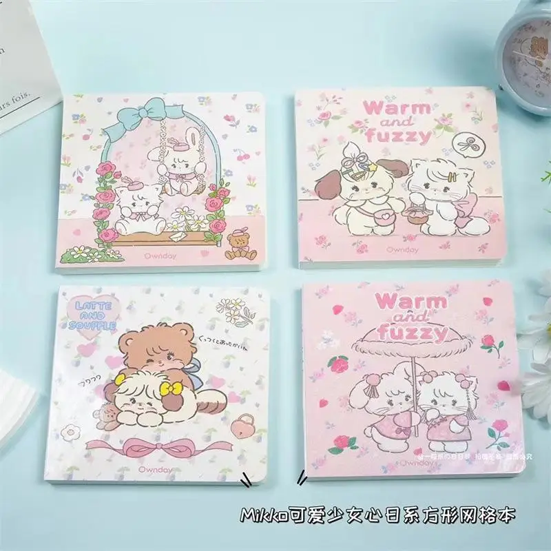 Новинка, милый блокнот Kawaii Mikko, мультяшный милый ученический блокнот для записей, блокнот для записей, милый подарок для девочек на день рождения для детей, 4 шт.
Новинка, милый блокнот Kawaii Mikko, мультяшный милый ученический блокнот для записей, блокнот для записей, милый подарок для девочек на день рождения для детей, 4 шт.