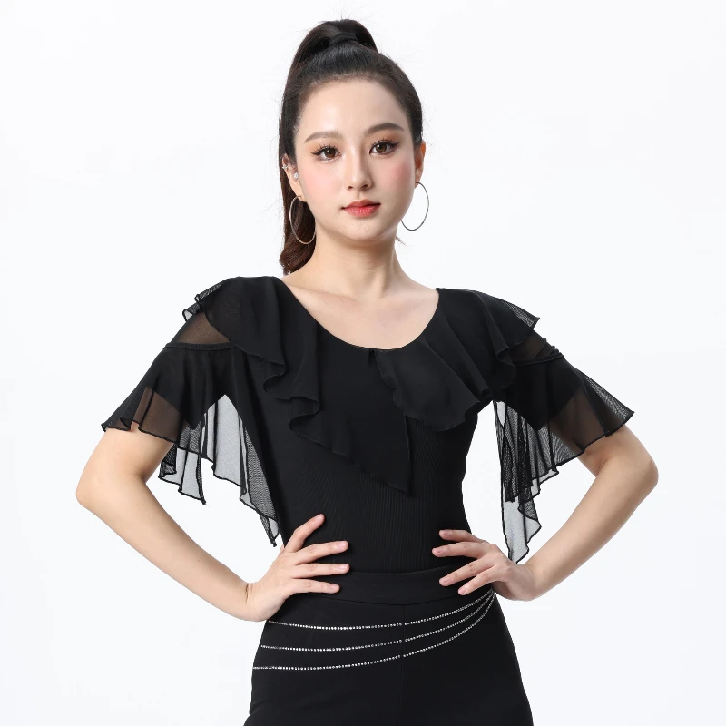 Fashionable, Comfortable, High-end Latin Dance Top for Women, New Summer Short-sleeved Dance Practice Outfit, Dance Clothing.
Fashionable, Comfortable, High-end Latin Dance Top for Women, New Summer Short-sleeved Dance Practice Outfit, Dance Clothing.