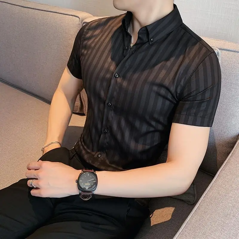 Korean Style Slim Fit Stripe Shirt Men Summer Short Sleeve British Fashion Casual Designer Shirt
Korean Style Slim Fit Stripe Shirt Men Summer Short Sleeve British Fashion Casual Designer Shirt