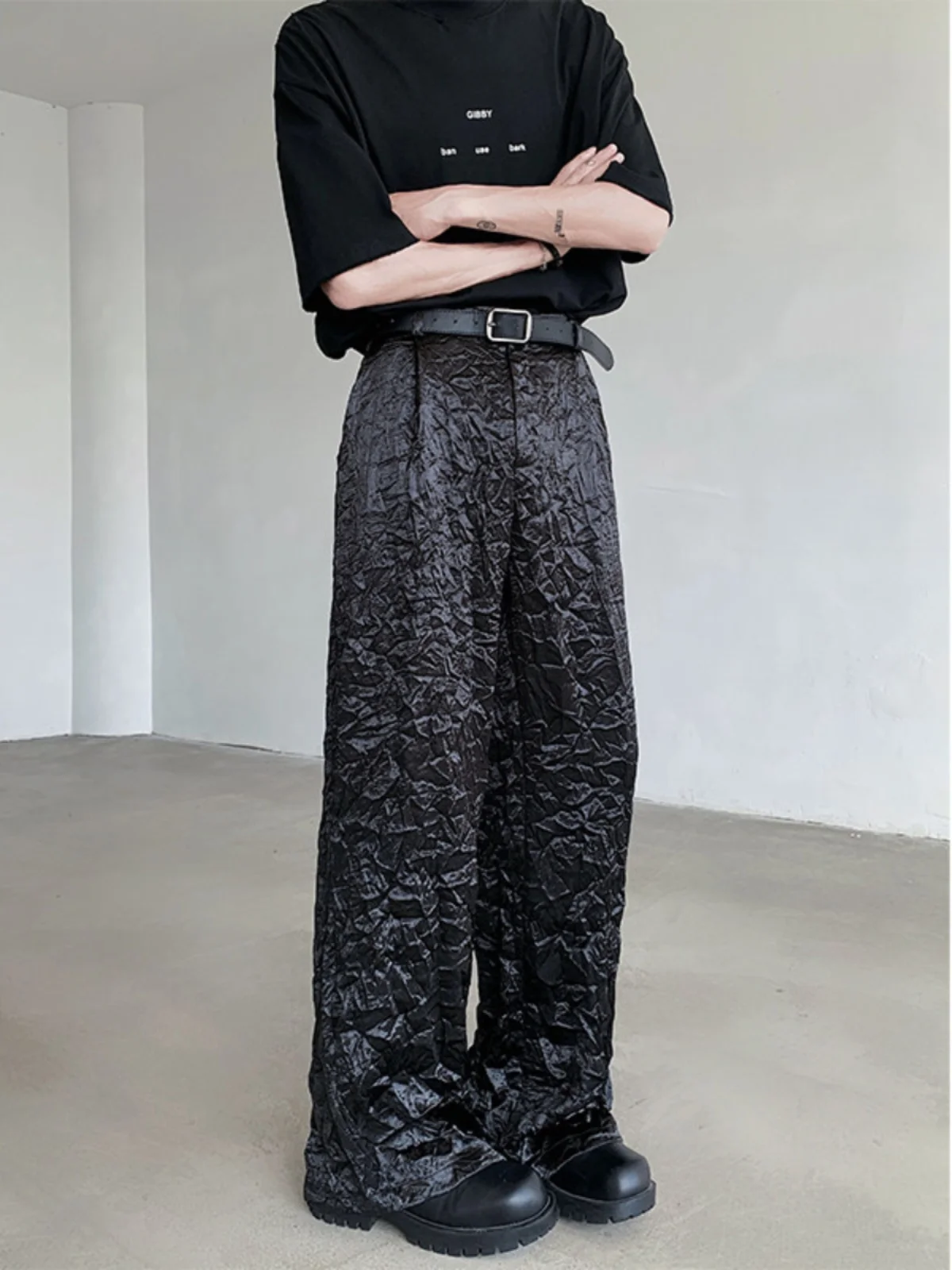 Men's Summer Ice Silk Pants Wide Leg Loose Drapey Casual Long Trousers Folded Design High-End Feeling Comfortable Youth Sle
Men's Summer Ice Silk Pants Wide Leg Loose Drapey Casual Long Trousers Folded Design High-End Feeling Comfortable Youth Sle