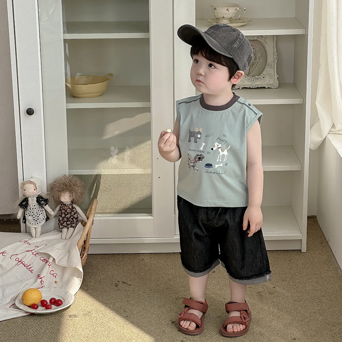 Boys' Summer Vest Jeans Suit Baby Kids Two-piece Cute Boys Baby Summer Outfit
Boys' Summer Vest Jeans Suit Baby Kids Two-piece Cute Boys Baby Summer Outfit