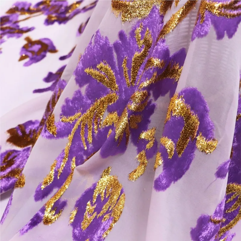 Direct of woven velvet jacquard brocade viscose fabric for high-end evening gowns dresses and cheongsams
Direct of woven velvet jacquard brocade viscose fabric for high-end evening gowns dresses and cheongsams