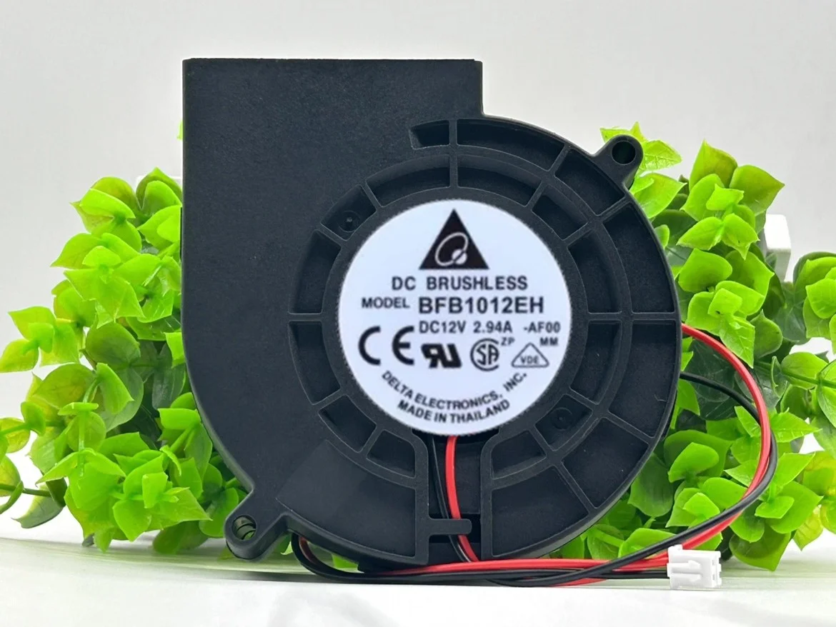 1PCS 9CM 9733 12V 2.94A Large Air Volume Blower Turbo Cooling Fan BFB1012EH
1PCS 9CM 9733 12V 2.94A Large Air Volume Blower Turbo Cooling Fan BFB1012EH