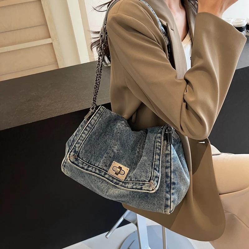 Casual Commuter Large Capaci Denim Women's Bag 2025 New Versatile Chain Single oulder Crossbody Tote Bag
Casual Commuter Large Capaci Denim Women's Bag 2025 New Versatile Chain Single oulder Crossbody Tote Bag