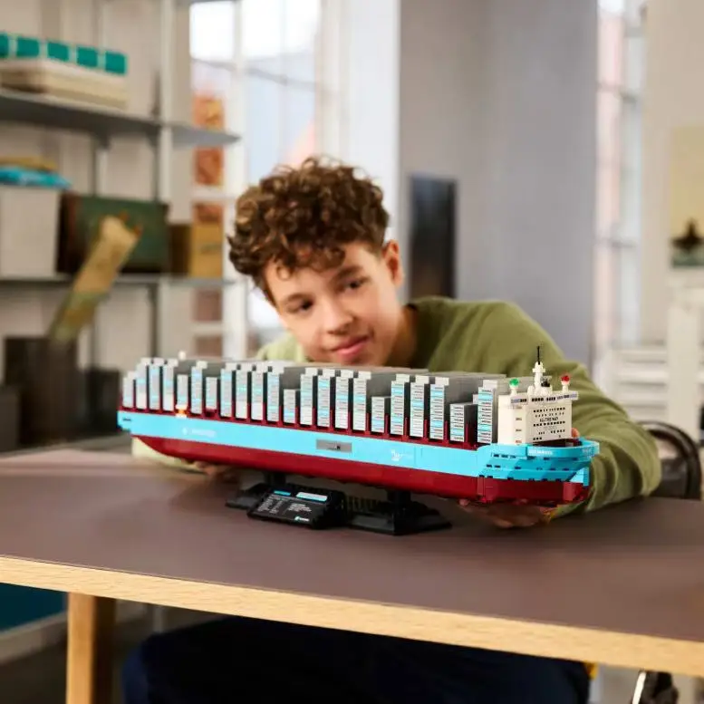 2026 New Dual-Fuel Container Ship Building Block Puzzle Ship Model Kit Ship Assembly Building Block Toy Adult Gift
2026 New Dual-Fuel Container Ship Building Block Puzzle Ship Model Kit Ship Assembly Building Block Toy Adult Gift