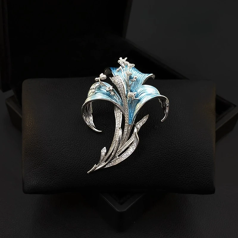 Orchid Brooch Gentleman of Flowers Suit Accessory Elegant Temperament Versatile Ideal Gift Formal Daily Timeless Model 5625
Orchid Brooch Gentleman of Flowers Suit Accessory Elegant Temperament Versatile Ideal Gift Formal Daily Timeless Model 5625