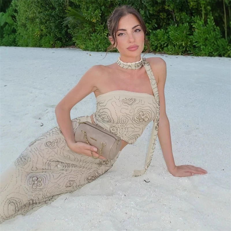 Women Sexy Low Cut Crop Tops Sequin Beaded Sleeveless Shirt Vest Hot Girl Coquette Festival Rave Club Party Backless Halter Tops
Women Sexy Low Cut Crop Tops Sequin Beaded Sleeveless Shirt Vest Hot Girl Coquette Festival Rave Club Party Backless Halter Tops