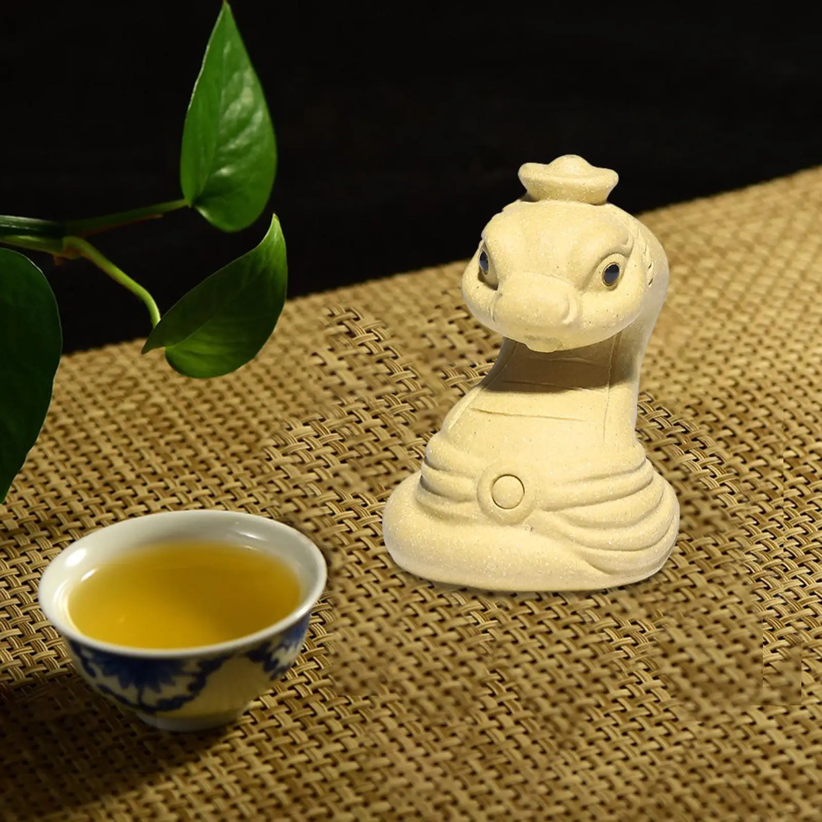 Snake Figurine Tea Pet Collectible Miniature Figurine Animal Statue Desktop Ornament for Shelf Desk Tea Room Tea Table Bookshelf
Snake Figurine Tea Pet Collectible Miniature Figurine Animal Statue Desktop Ornament for Shelf Desk Tea Room Tea Table Bookshelf