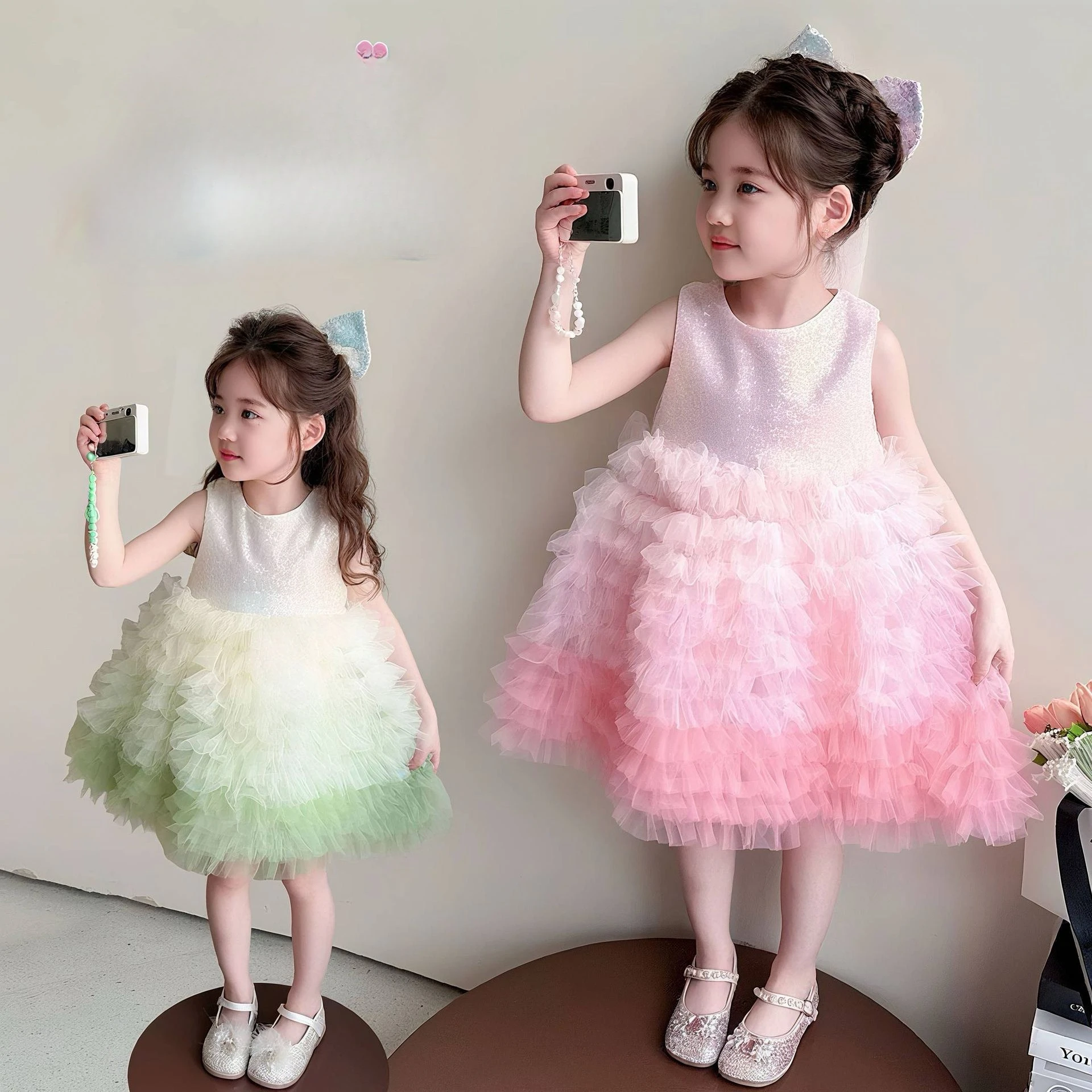 Cute Stylish Toddler Girls 2026 Summer Sequin Princess Mesh Dress Sleeveless Gradient Cake Tutu Party Dress
Cute Stylish Toddler Girls 2026 Summer Sequin Princess Mesh Dress Sleeveless Gradient Cake Tutu Party Dress