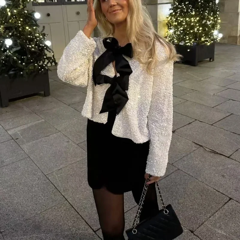 Spring and Autumn New Style European and American Style Sequined Long-sleeved Loose Tops for Women's Parties and Banquets
Spring and Autumn New Style European and American Style Sequined Long-sleeved Loose Tops for Women's Parties and Banquets