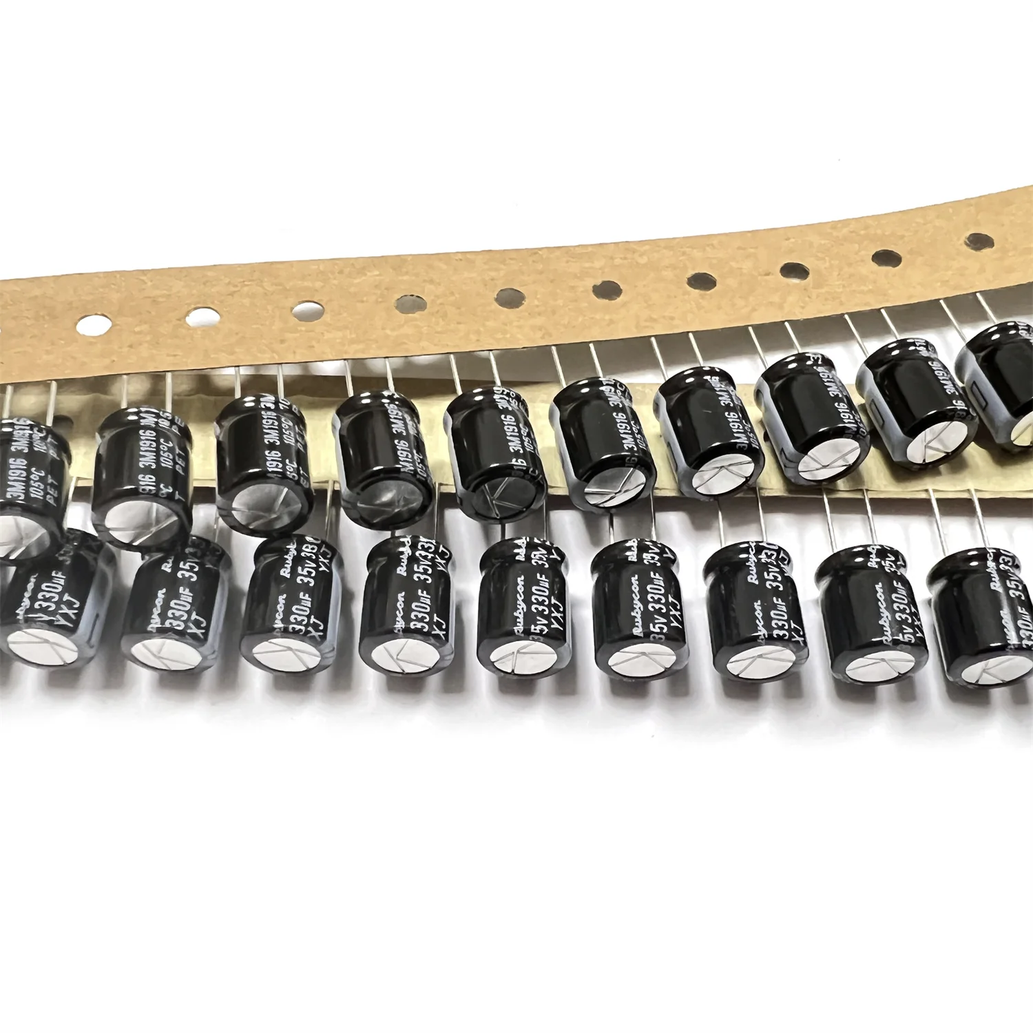 10 шт. 35V330UF YXJ 10X12.5 RUBYCON долговечный новый Электролитический конденсатор с низким сопротивлением
10 шт. 35V330UF YXJ 10X12.5 RUBYCON долговечный новый Электролитический конденсатор с низким сопротивлением