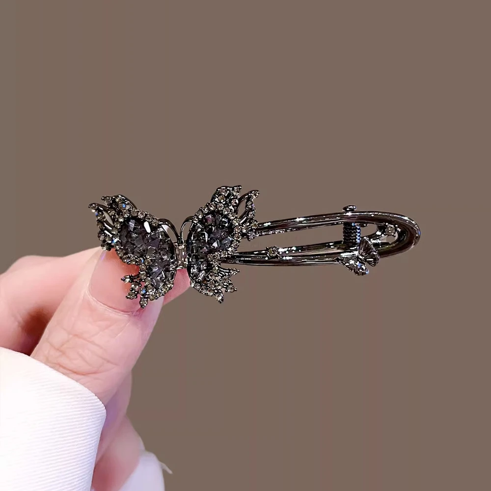 Stunning Rhinestone Butterfly Hair Clips Elegant Fashion Ponytail Hairpins Women Girls Hair Accessories
Stunning Rhinestone Butterfly Hair Clips Elegant Fashion Ponytail Hairpins Women Girls Hair Accessories