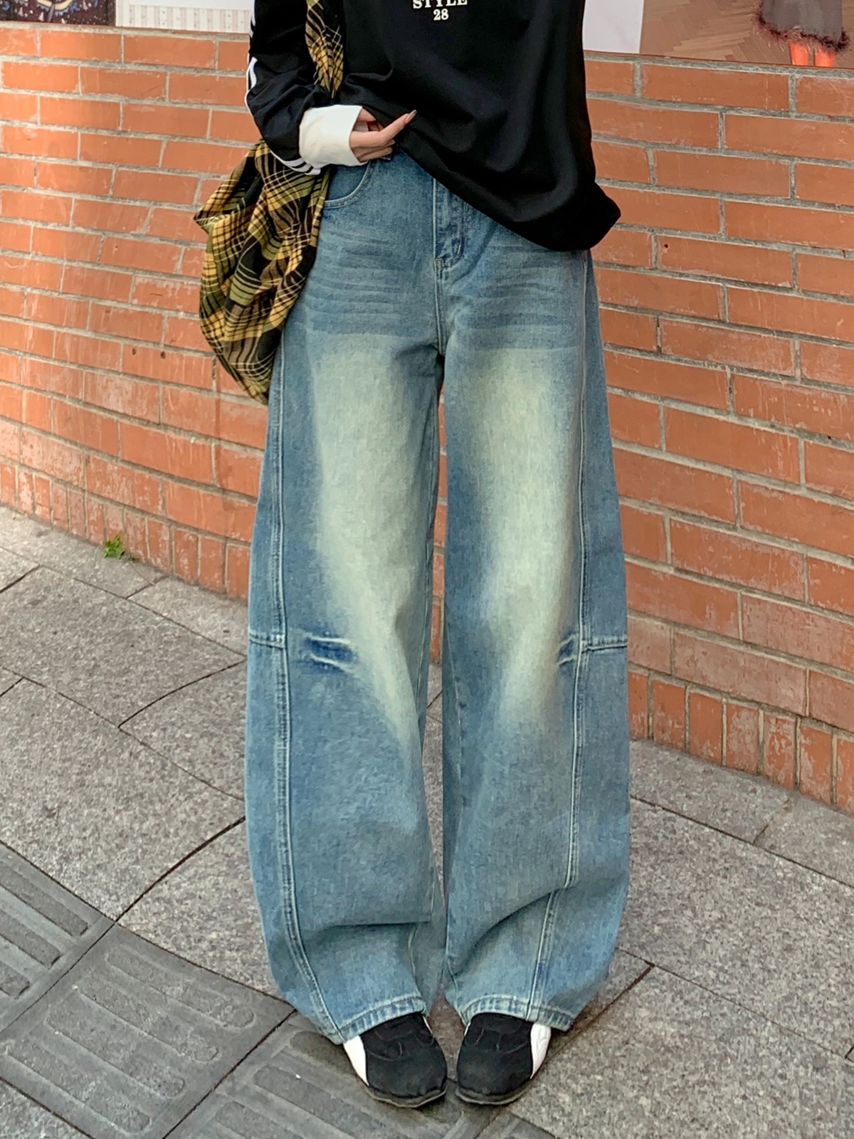 ZHISILAO New Loose Baggy Jeans Women Vintage Y2K High Waist Full Length Denim Pants Streetwear Autumn 2024
ZHISILAO New Loose Baggy Jeans Women Vintage Y2K High Waist Full Length Denim Pants Streetwear Autumn 2024