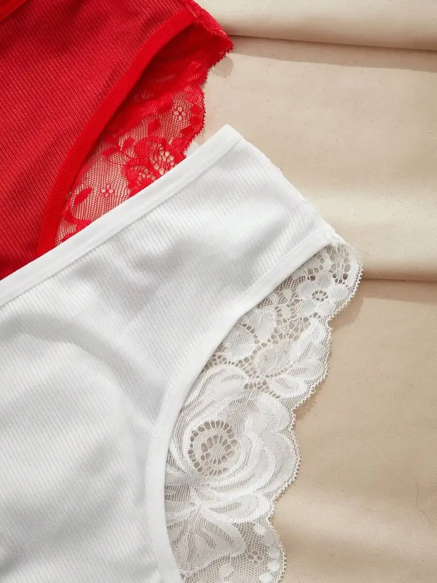3pcs Womens Lace Trimmed Comfortable Briefs Solid Color Elegant Underwear
3pcs Womens Lace Trimmed Comfortable Briefs Solid Color Elegant Underwear