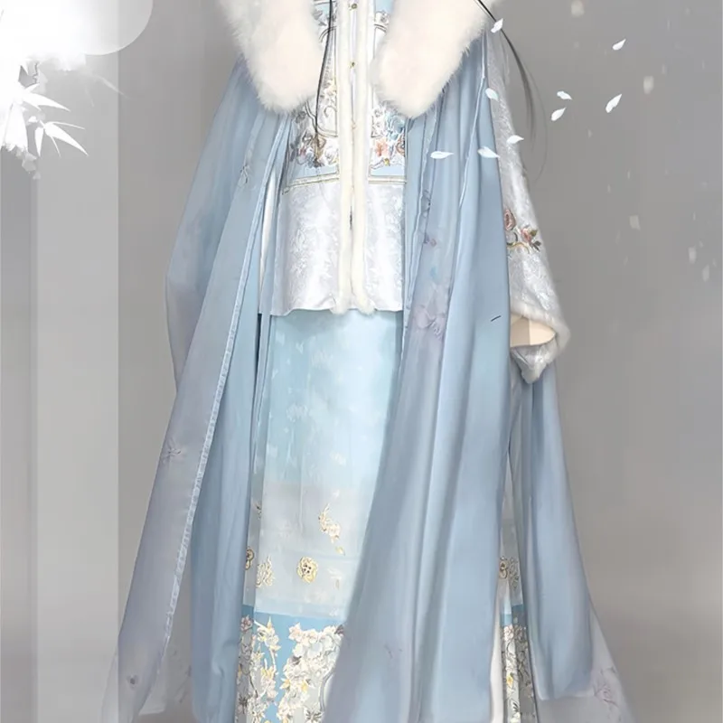 Женская картина Hanfu в стиле веера мин, вышивка пальто, тяжелая работа, макияж, цветок, ежедневный
Женская картина Hanfu в стиле веера мин, вышивка пальто, тяжелая работа, макияж, цветок, ежедневный