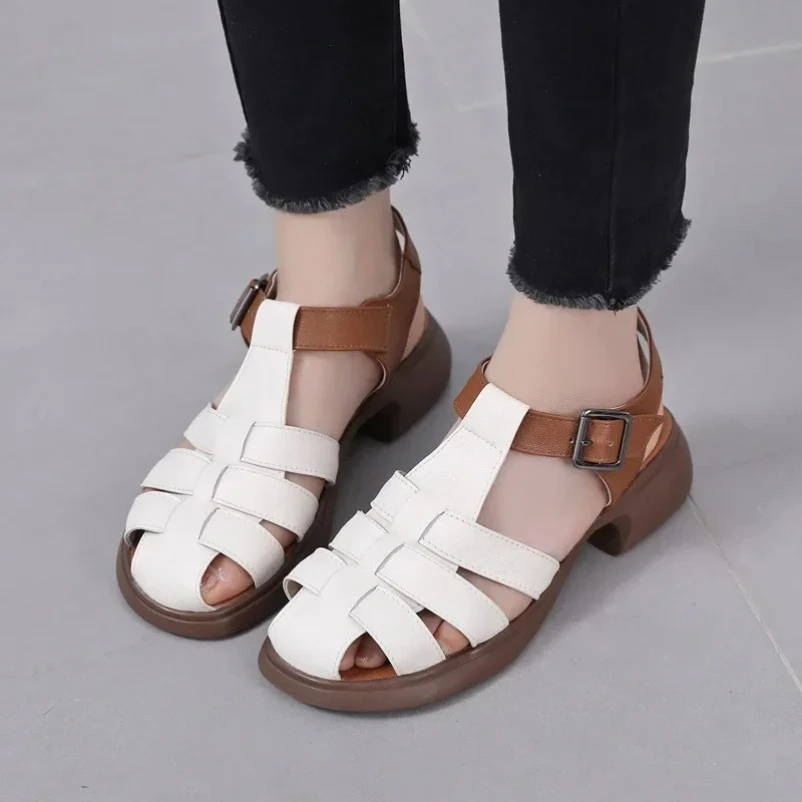 Женские сандалии в римском стиле 2021, летние туфли-гладиаторы на толстом каблуке, женская повседневная рабочая обувь из натуральной кожи в стиле ретро для отдыха
Женские сандалии в римском стиле 2021, летние туфли-гладиаторы на толстом каблуке, женская повседневная рабочая обувь из натуральной кожи в стиле ретро для отдыха