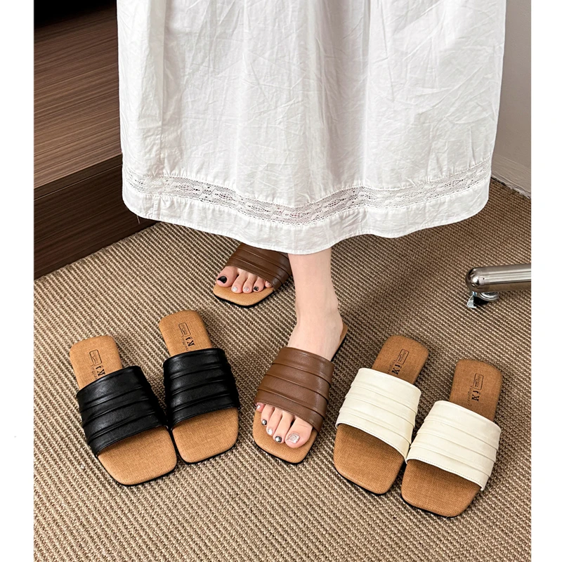 Folded Flat Sandals Women Summer Outdoor Wear 2026 New Fashion Match Skirts Beach Cool Sandals Anti-Slip Flat Heel PU Bottom
Folded Flat Sandals Women Summer Outdoor Wear 2026 New Fashion Match Skirts Beach Cool Sandals Anti-Slip Flat Heel PU Bottom