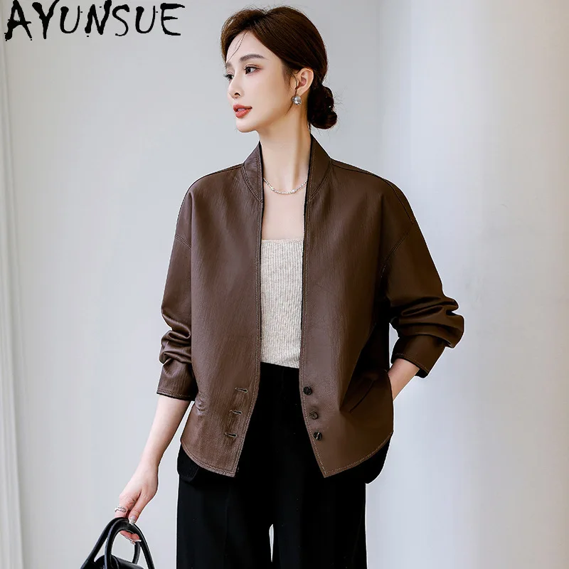 AYUNSUE 100% Real Leather Jacket Woman Top Layer Sheepskin Coat Women Short Fashion Loose Fit Autumn Clothes Casaco Feminino
AYUNSUE 100% Real Leather Jacket Woman Top Layer Sheepskin Coat Women Short Fashion Loose Fit Autumn Clothes Casaco Feminino