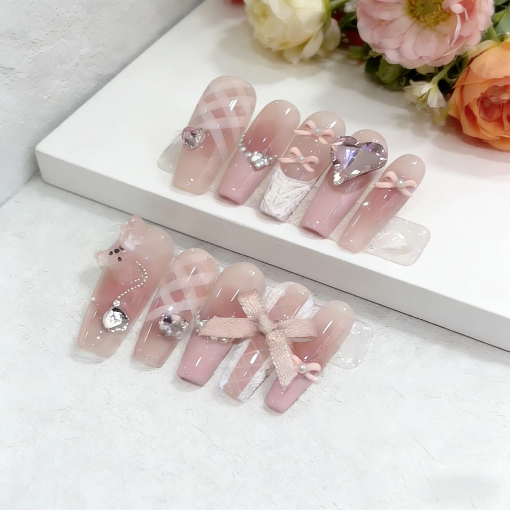10Pcs Pink Handmade Long False Press On Nails With French Bear Heart Love Design Full Cover Ballerina Art Nail Tips for Women
10Pcs Pink Handmade Long False Press On Nails With French Bear Heart Love Design Full Cover Ballerina Art Nail Tips for Women