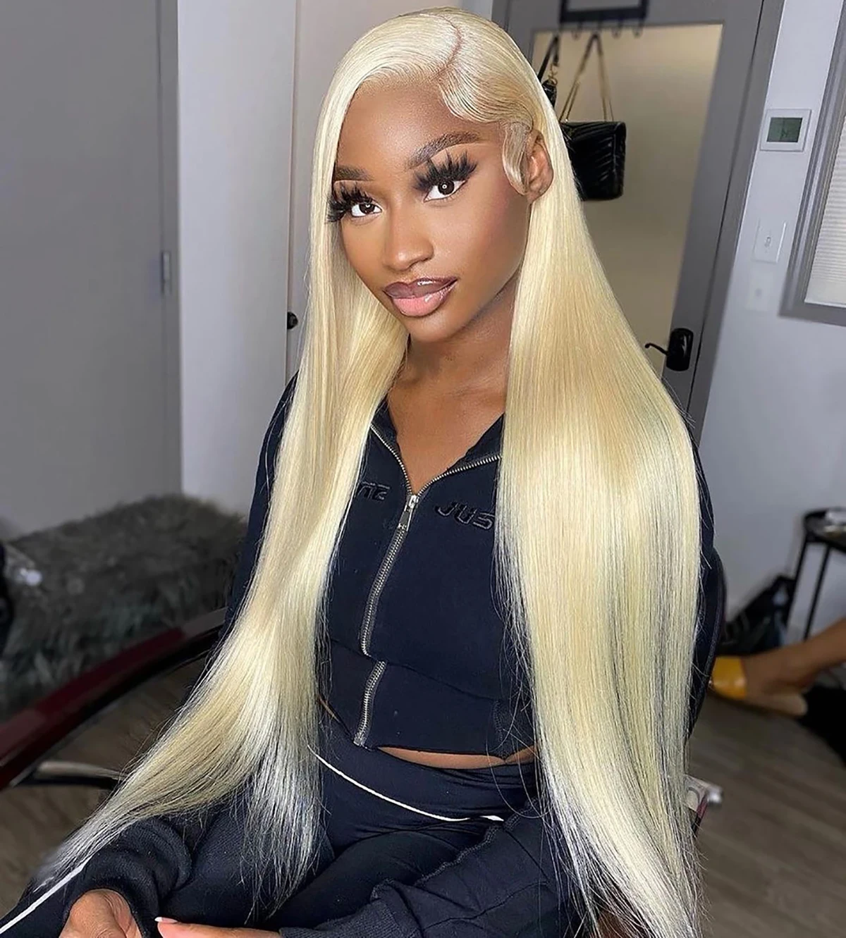 250 Density 40Inch 613 Blonde Colored Long Straight 13x4 13x6 HD Lace Frontal Wigs 100% Human Hair Brazilian Wig For Black Women
250 Density 40Inch 613 Blonde Colored Long Straight 13x4 13x6 HD Lace Frontal Wigs 100% Human Hair Brazilian Wig For Black Women
