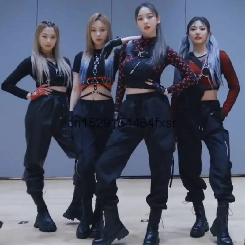 Girl Group Same Performance Korean Outfit, Female Student Jazz Dance Set, Singing Costume, Adult Street Dance Costume,
Girl Group Same Performance Korean Outfit, Female Student Jazz Dance Set, Singing Costume, Adult Street Dance Costume,
