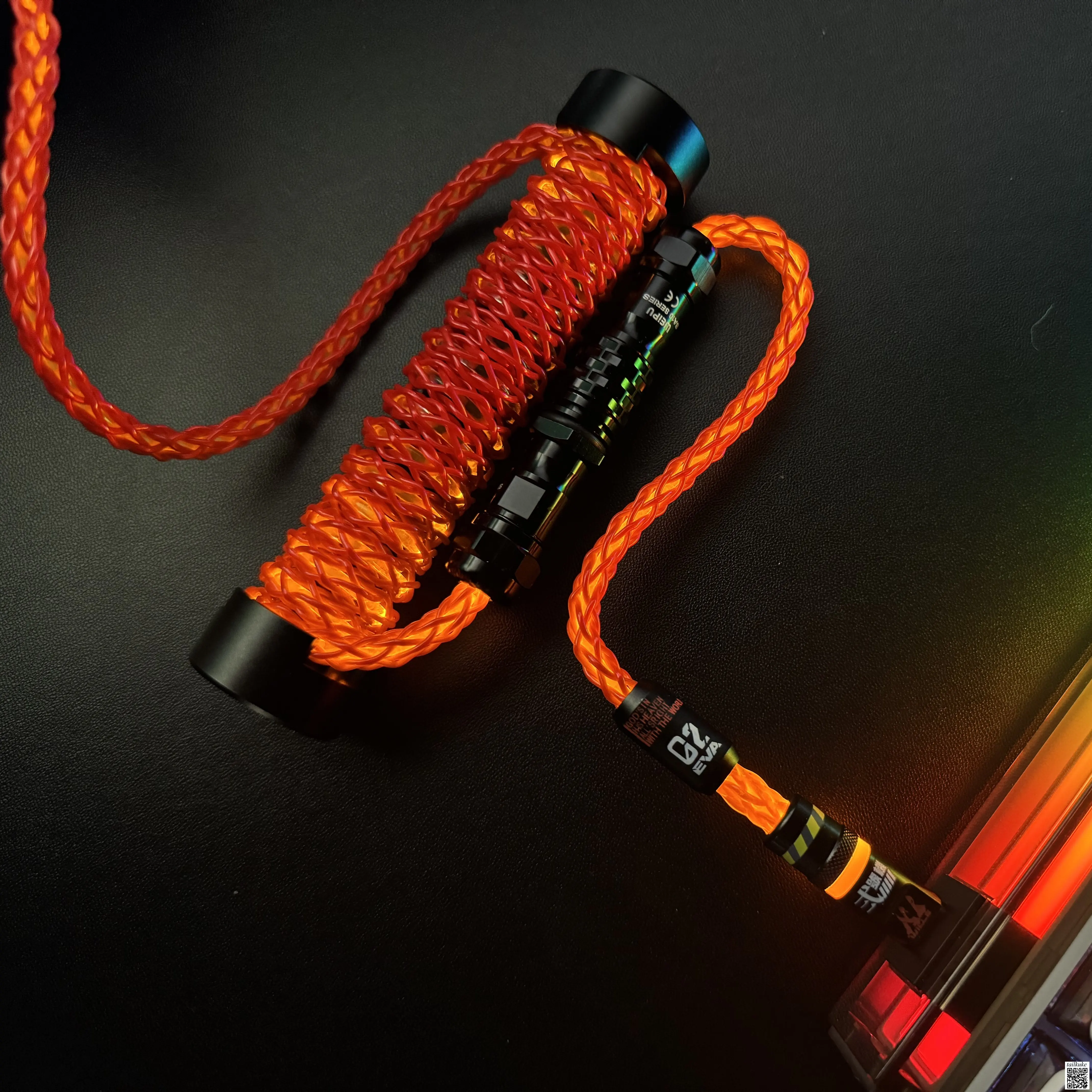 Customized Red and Orange Color Scheme Magnetic Axis Keyboard Cable Supports 8K Polling Rate
Customized Red and Orange Color Scheme Magnetic Axis Keyboard Cable Supports 8K Polling Rate