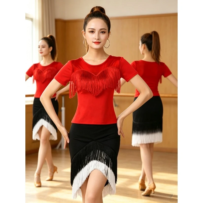 Women High-End Slim-Fit Latin Dance Outfit 2 Piece Set Short Sleeve Irregular Fringe Skirt Rumba Samba Practice Dancewear
Women High-End Slim-Fit Latin Dance Outfit 2 Piece Set Short Sleeve Irregular Fringe Skirt Rumba Samba Practice Dancewear