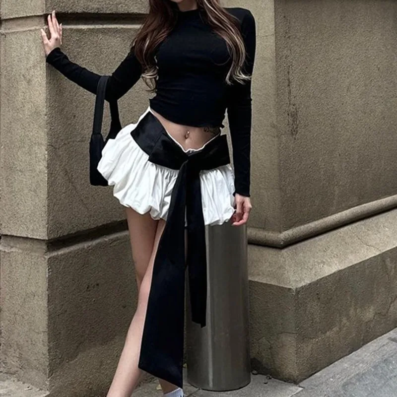 DSMTRC Women 2 Piece Outfit Black Full Sleeve Backless Lace Up Short T shirt + Mini Skirt Sets Spring/Fall Party Club Tracksuits
DSMTRC Women 2 Piece Outfit Black Full Sleeve Backless Lace Up Short T shirt + Mini Skirt Sets Spring/Fall Party Club Tracksuits