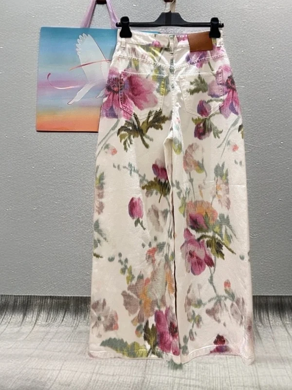 Elegant Floral Print High Waist Wide Leg Jeans Straight Cut High Fashion Women's Spring Season Casual Style Multi Pocket Denim
Elegant Floral Print High Waist Wide Leg Jeans Straight Cut High Fashion Women's Spring Season Casual Style Multi Pocket Denim