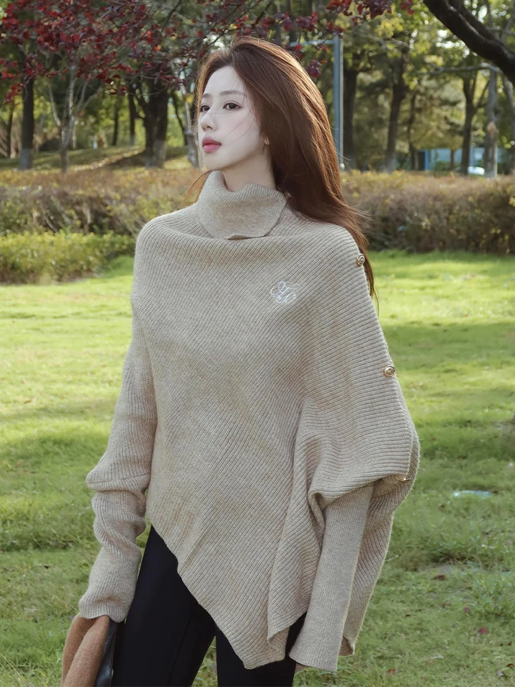 Ladies Casual Soft Cozy Knitted Sweater Cloak Sle Asymmetric Design Autumn Winter Street Faion Loose Fit High Collar Top
Ladies Casual Soft Cozy Knitted Sweater Cloak Sle Asymmetric Design Autumn Winter Street Faion Loose Fit High Collar Top