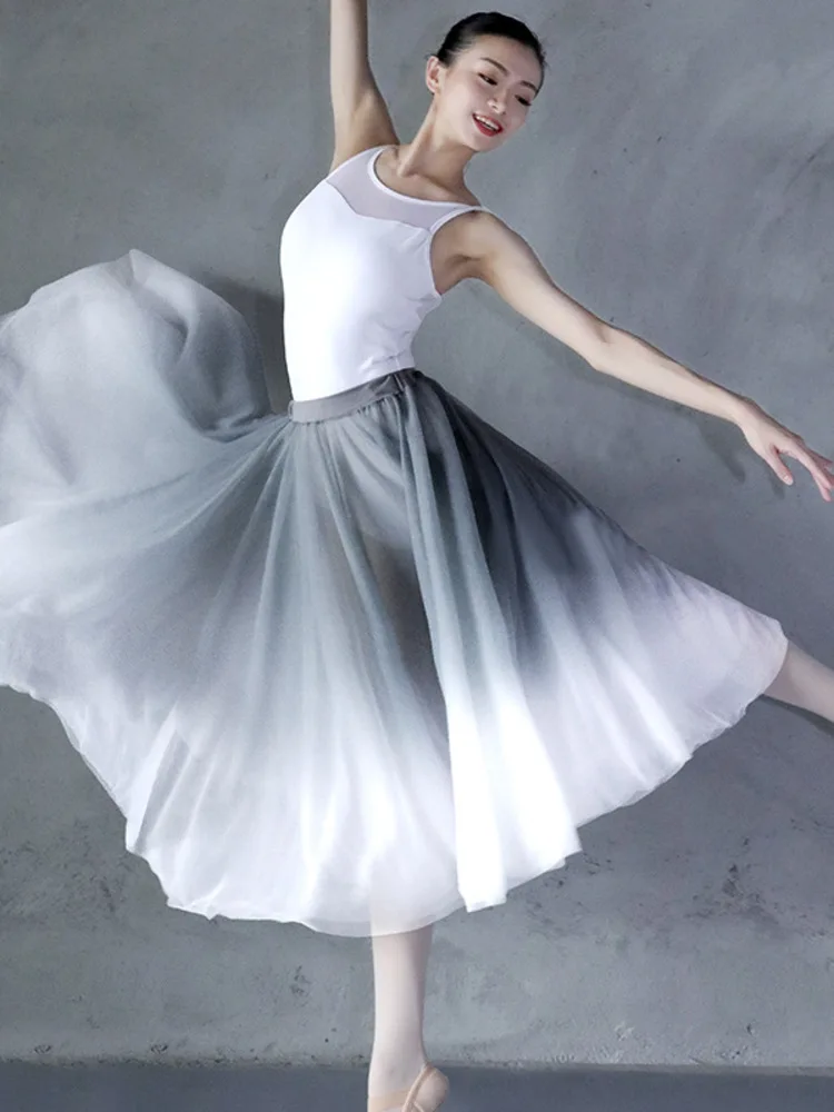 Adult Gradient Mesh High Waist A-Line Skirt for Ballet Performance, Flowing Sheer Overlay Dance Costume Skirt
Adult Gradient Mesh High Waist A-Line Skirt for Ballet Performance, Flowing Sheer Overlay Dance Costume Skirt