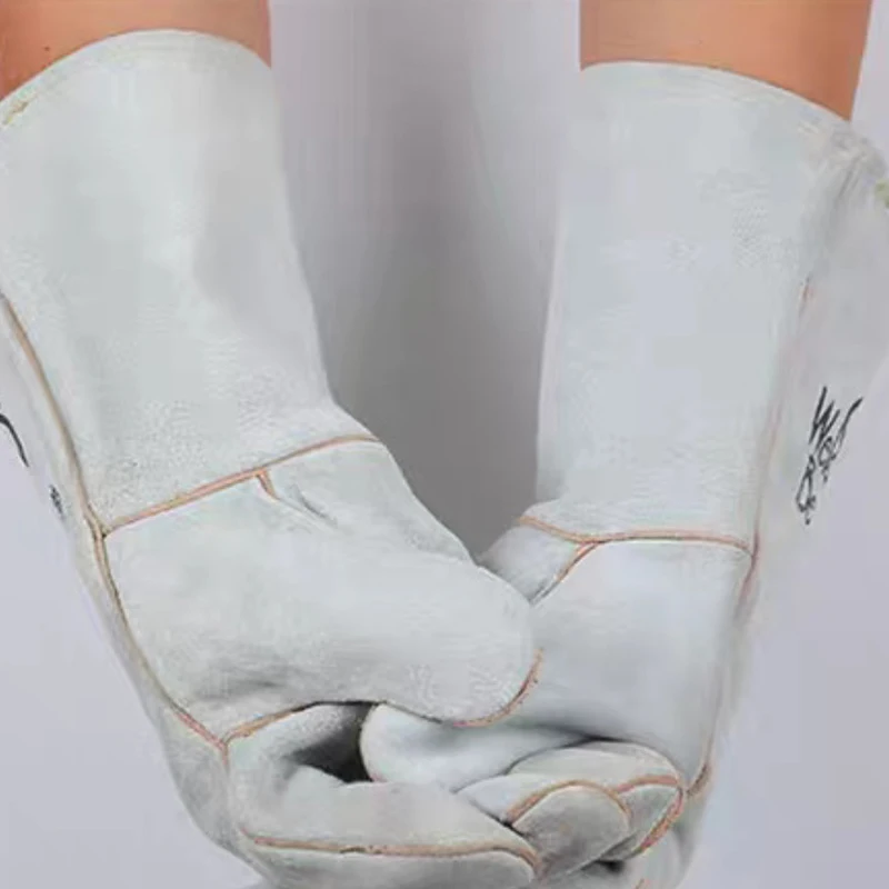 1 Pair Heat-proof Metal Welding Protector Gloves Cowhide Flame-retardant Welding Work Gloves Soldering Welding Gloves Tools
1 Pair Heat-proof Metal Welding Protector Gloves Cowhide Flame-retardant Welding Work Gloves Soldering Welding Gloves Tools