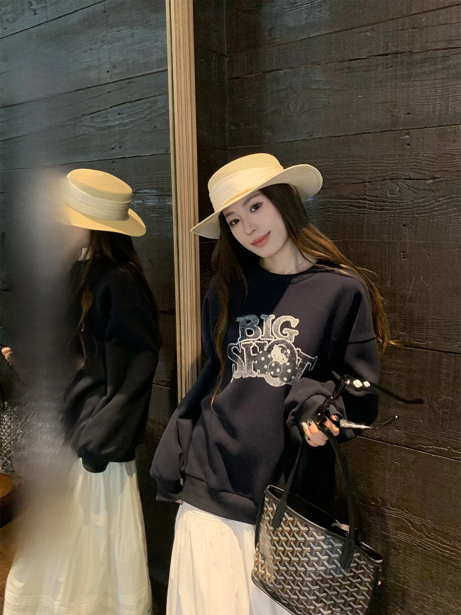 Hhyii Cute round Neck Hoodless Sweatshirt Women's Spring 2026 New Casual Slimming Top Letter Print Loose Fit Ladies' Crew Nec...
Hhyii Cute round Neck Hoodless Sweatshirt Women's Spring 2026 New Casual Slimming Top Letter Print Loose Fit Ladies' Crew Nec...