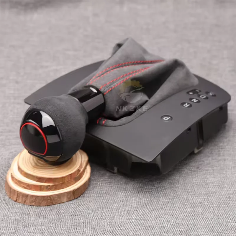 DSG shift lever is suitable for MK5 Golf GTI/R32, MK5 Jetta GLI, MK6 Golf GTI/R, left-hand drive suede
DSG shift lever is suitable for MK5 Golf GTI/R32, MK5 Jetta GLI, MK6 Golf GTI/R, left-hand drive suede