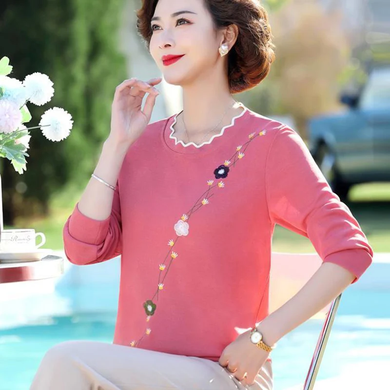 Elegant O-Neck Long Sleeve Knitted Embroidery Blouses Women's Clothing 2024 Autumn New Loose All-match Tops Office Lady Shirts
Elegant O-Neck Long Sleeve Knitted Embroidery Blouses Women's Clothing 2024 Autumn New Loose All-match Tops Office Lady Shirts