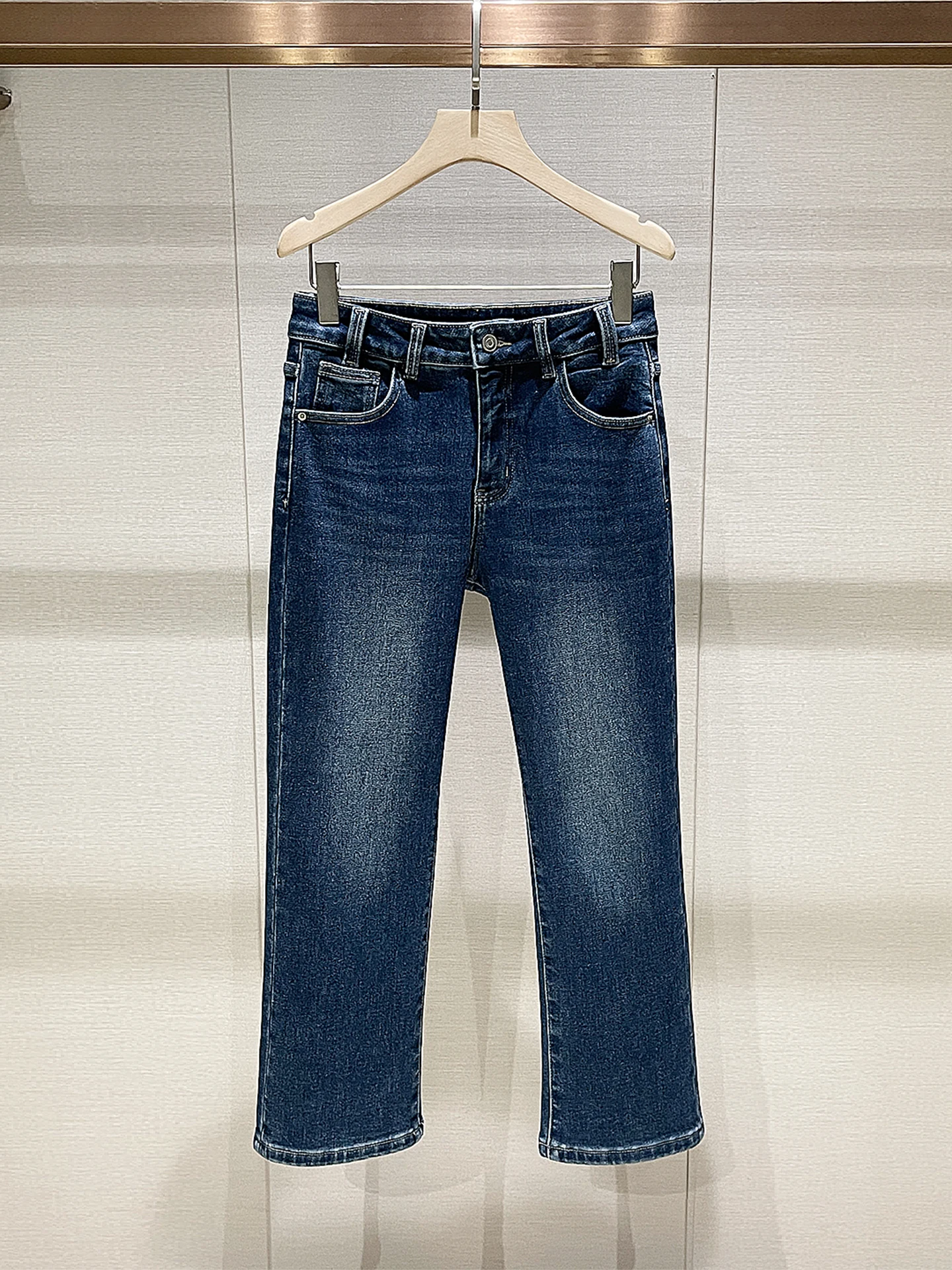 Ele Slim Fit Синие джинсы на подкладке с высокой талией, универсальные прямые брюки, женские джинсы в американском стиле ретро
Ele Slim Fit Синие джинсы на подкладке с высокой талией, универсальные прямые брюки, женские джинсы в американском стиле ретро