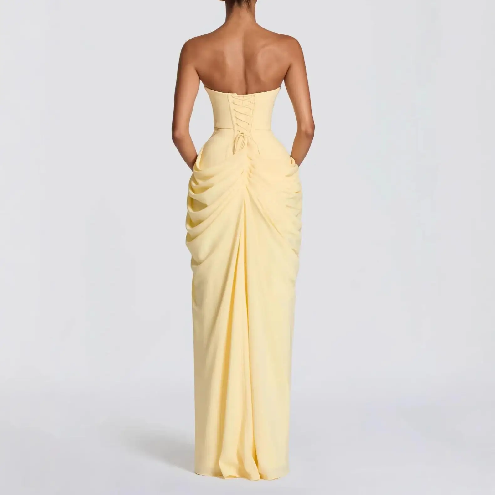 Elegant Summer Dress 2026 Cross-Border New Style Strapless Pleated Waist-Cinching Split Formal Dress Women's Fashion CityWalk
Elegant Summer Dress 2026 Cross-Border New Style Strapless Pleated Waist-Cinching Split Formal Dress Women's Fashion CityWalk
