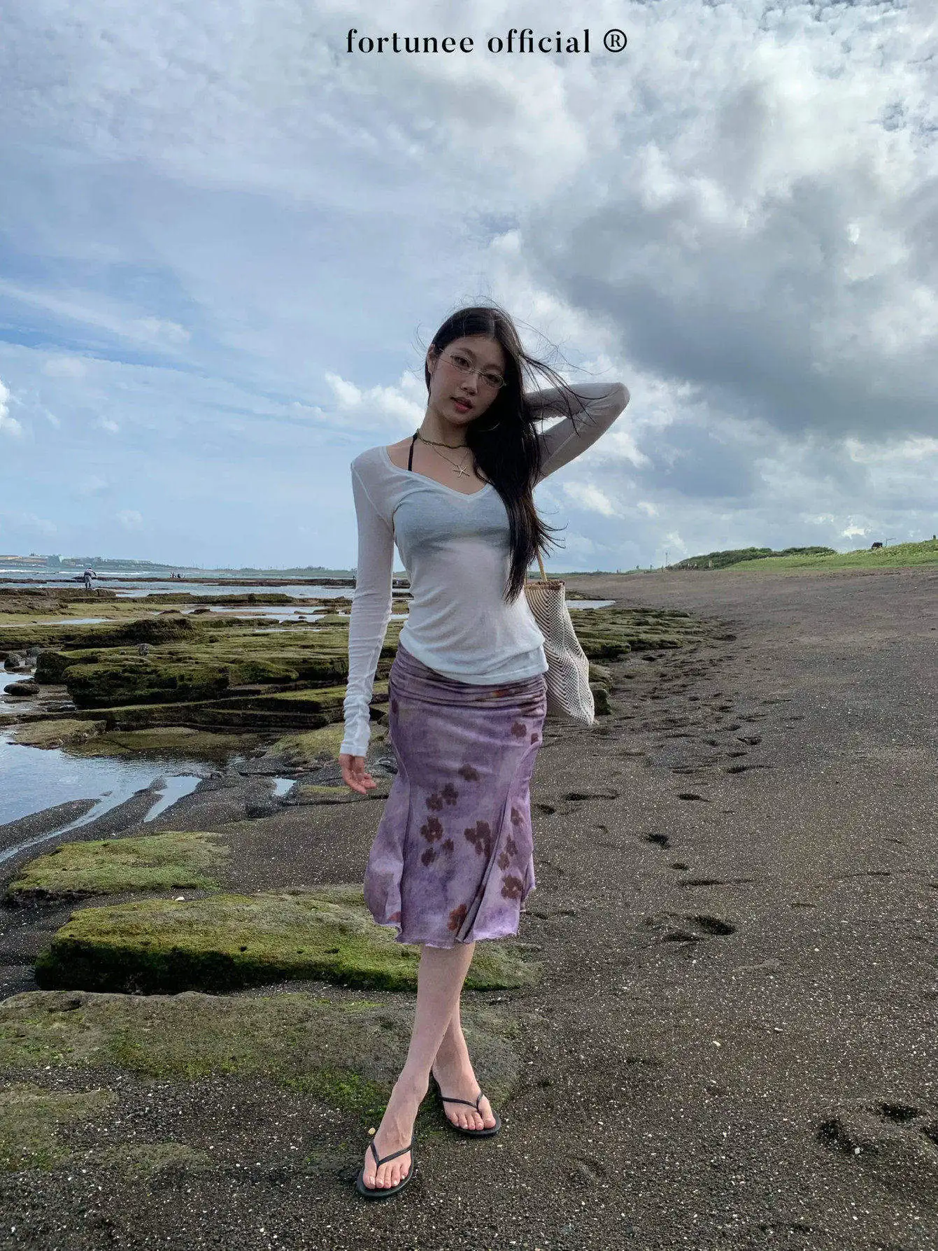 Юбка-рыбка Fortunee с бархатным принтом и эффектом выцветания, женская, новая коллекция ранней осени, французский стиль, плиссированная, приталенная, повседневная
Юбка-рыбка Fortunee с бархатным принтом и эффектом выцветания, женская, новая коллекция ранней осени, французский стиль, плиссированная, приталенная, повседневная