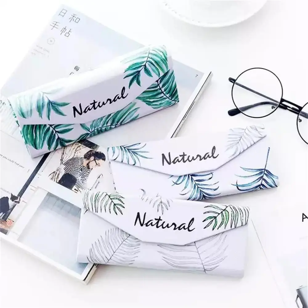 New Sunglasses colorful leaves Glasses Case Triangle Myopia and eyeglasses Folding
New Sunglasses colorful leaves Glasses Case Triangle Myopia and eyeglasses Folding