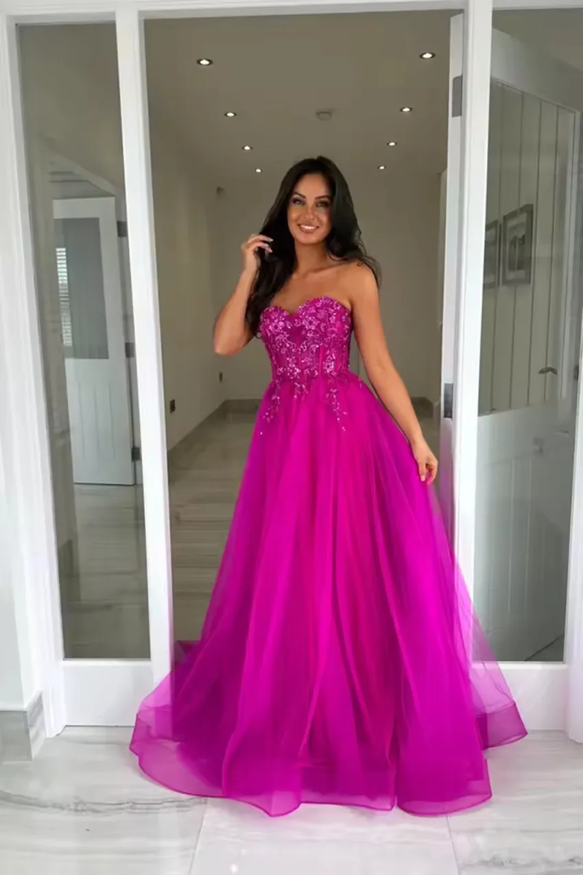 Glitter Tulle Prom Dress Strapless A-line Floor Length Graduation Party Dress Customized Lace Applique Evening Dresses Women
Glitter Tulle Prom Dress Strapless A-line Floor Length Graduation Party Dress Customized Lace Applique Evening Dresses Women