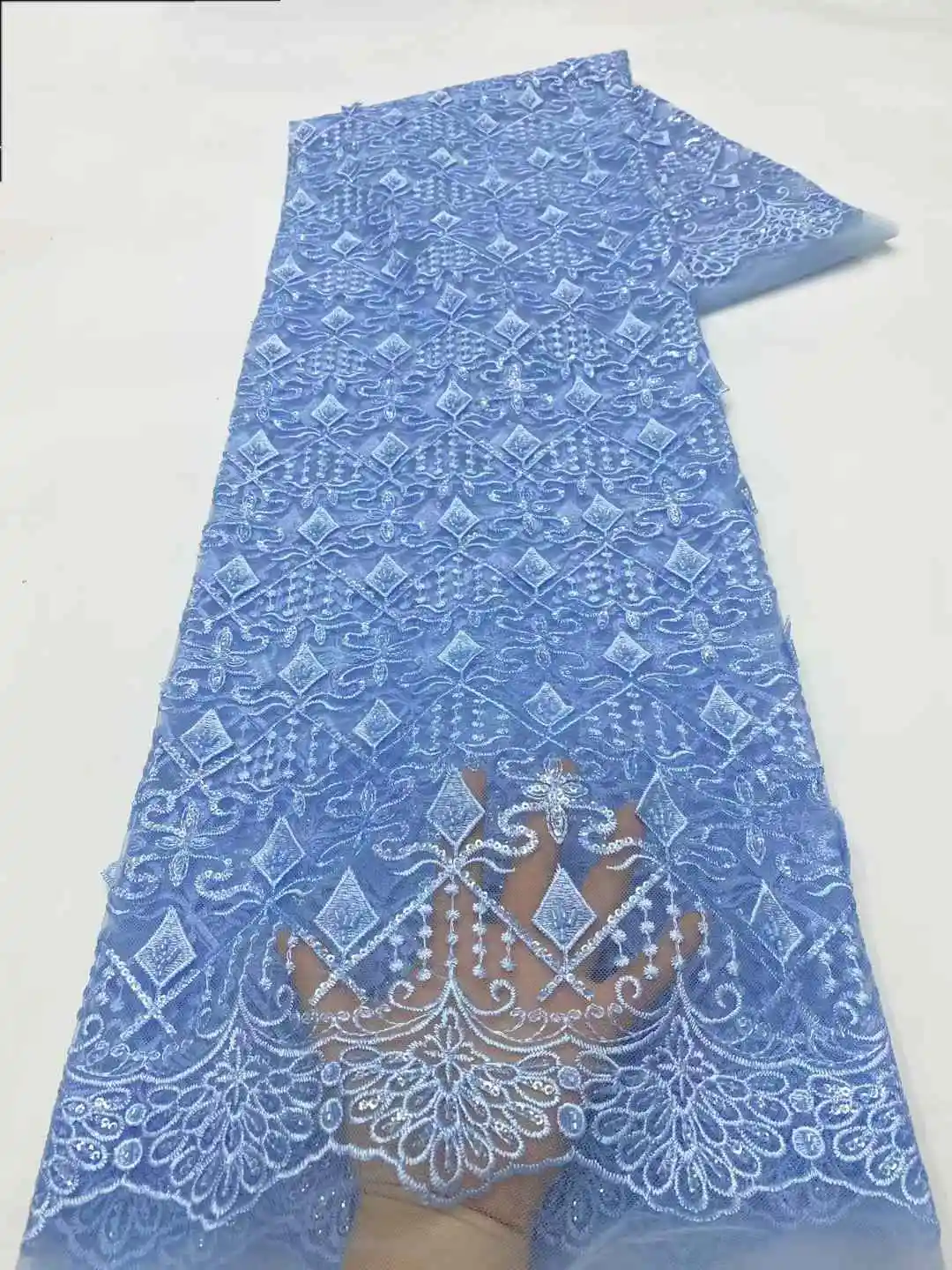 French Tulle Sequins Lace Fabric 5 Yards African 2025 Luxury African Mesh Lace For Nigerian Lace For Wedding Party Dresses XZ
French Tulle Sequins Lace Fabric 5 Yards African 2025 Luxury African Mesh Lace For Nigerian Lace For Wedding Party Dresses XZ