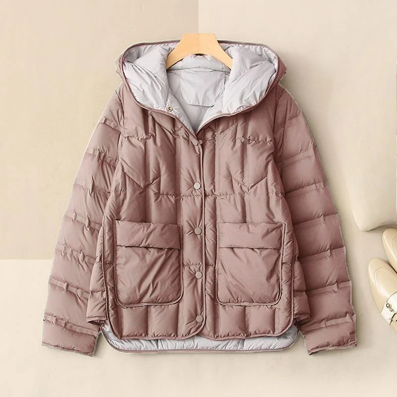 Korean Version of Light and Thin Down Jacket Women's Short Hooded Single-breasted Loose Thin Straight Rubber Winter New Jacket
Korean Version of Light and Thin Down Jacket Women's Short Hooded Single-breasted Loose Thin Straight Rubber Winter New Jacket