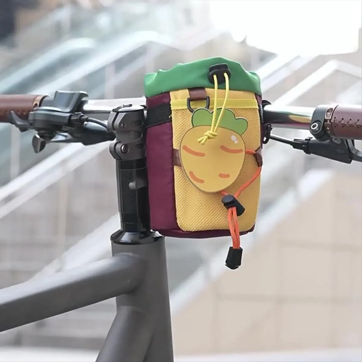 Велосипедная бутылка для воды, морковная сумка, передний руль, корзина для хранения велосипеда, детали электромобиля, многофункциональная сумка для чашки
Велосипедная бутылка для воды, морковная сумка, передний руль, корзина для хранения велосипеда, детали электромобиля, многофункциональная сумка для чашки
