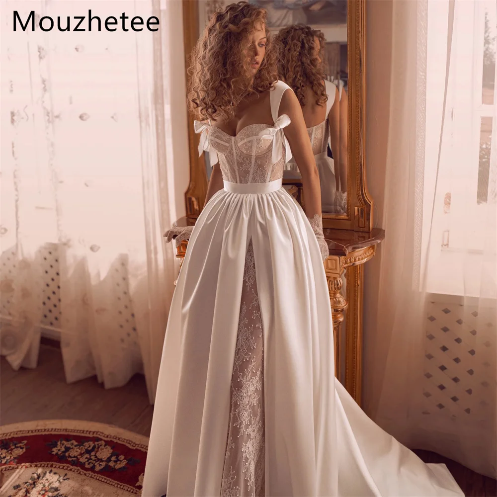 Mouzhetee A-Line Elegant Lace Side Split Wedding Dresses Sleeveless Spaghetti Strap Simple Brides Gown Custom Made 2025
Mouzhetee A-Line Elegant Lace Side Split Wedding Dresses Sleeveless Spaghetti Strap Simple Brides Gown Custom Made 2025